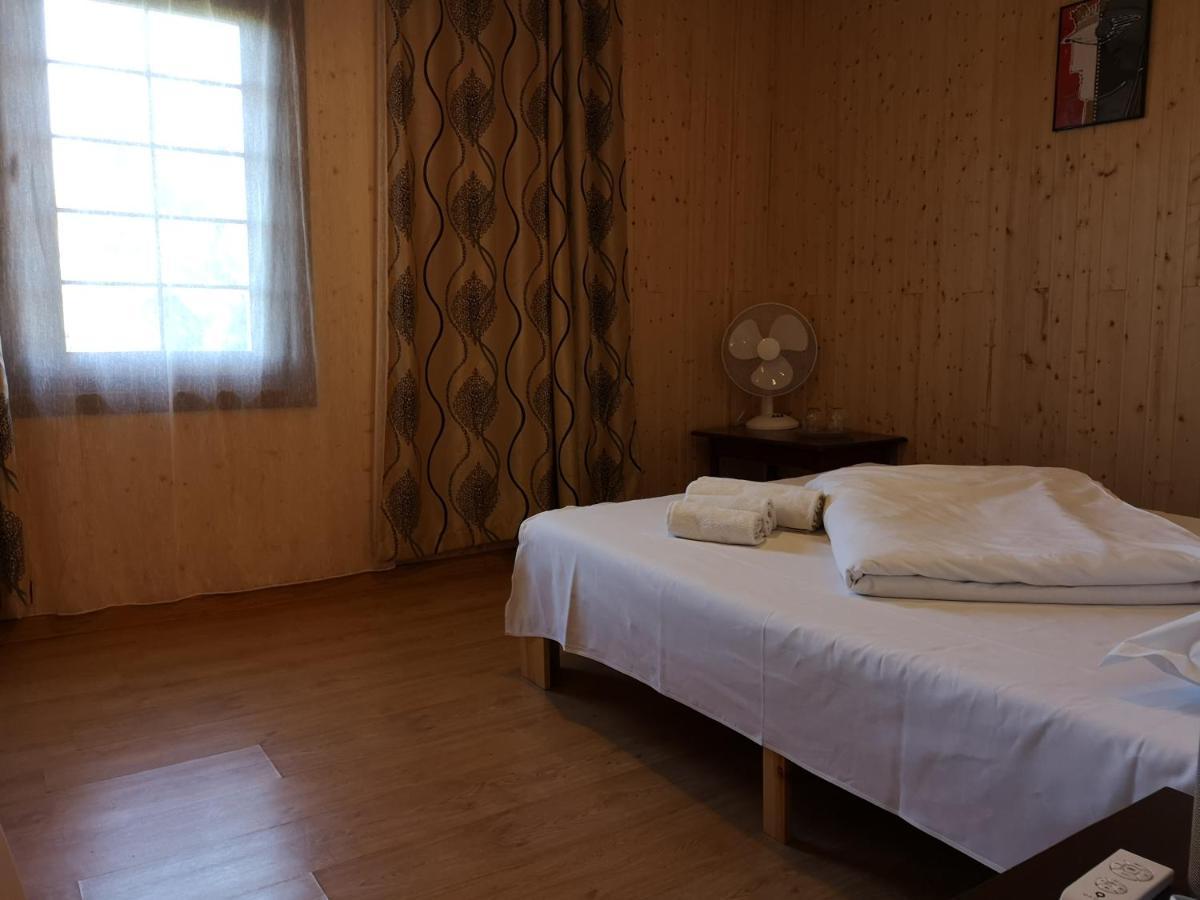 Marina Park Motel Vama Veche Ngoại thất bức ảnh